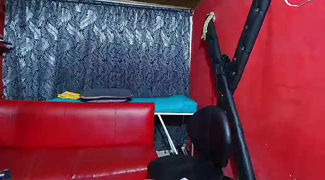 lesbiancuple online show from March 11, 2025, 12:00 am