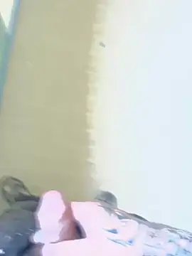 RenaudS-02 online show from September 19, 2025, 1:23 pm