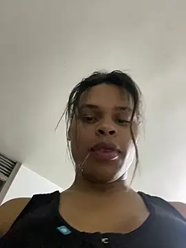  diamondpamela online show from May 19, 2026, 1:56 am