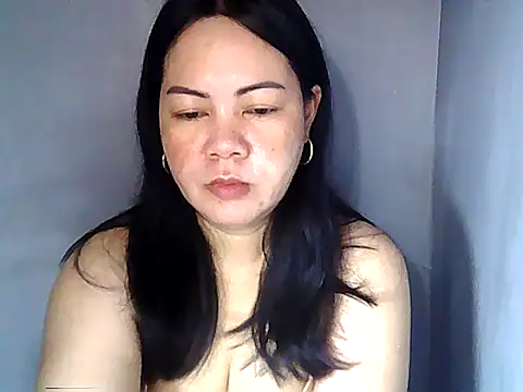 starlete69 online show from April 29, 2026, 7:20 pm