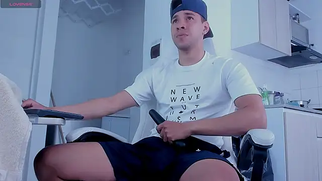 petter coleman  online show from February 21, 2025, 5:20 pm