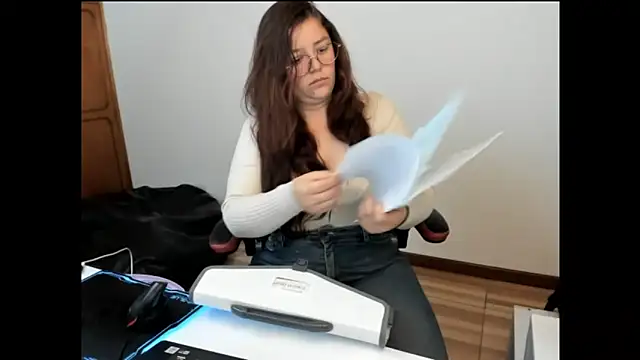 kayortiiz online show from March 5, 2026, 12:06 am