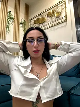 sophie cute66 online show from November 26, 2025, 6:25 am