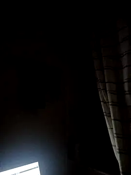 yellowwetfox online show from February 19, 2026, 10:11 am