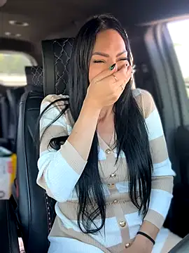 annablisss online show from September 17, 2025, 3:14 pm