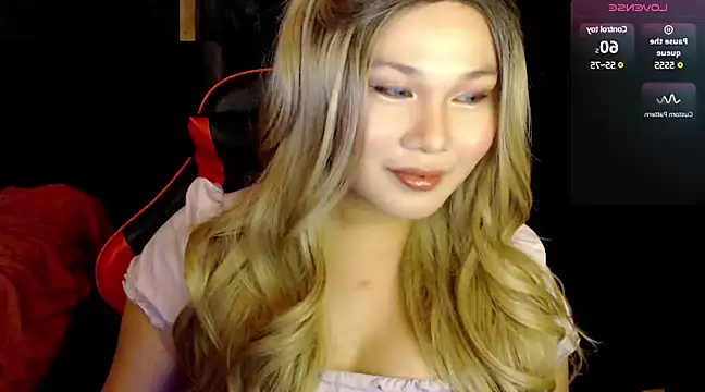 stacey wills44 online show from December 20, 2024, 12:38 pm