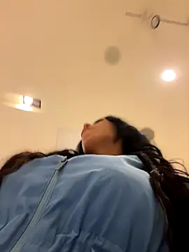 CrazzyChicks online show from September 20, 2025, 6:14 am