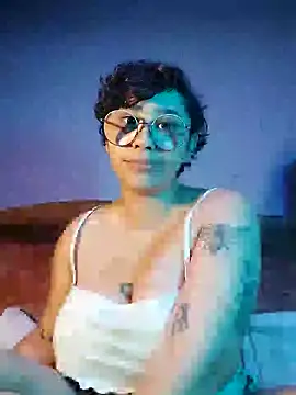 Snapshot of Lilmuh_ chatting on December 8, 2024, 12:51 am Lilmuh online show from December 8, 2024, 12:51 am