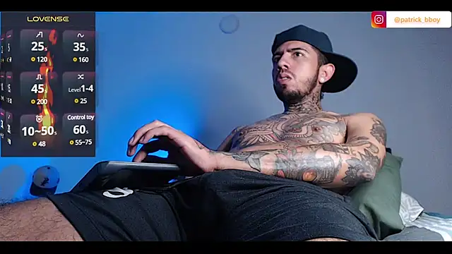 Snapshot of Evans_Osler chatting on January 22, 2025, 5:16 am Evans Osler online show from January 22, 2025, 5:16 am