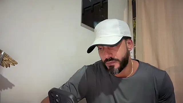 romeolovedark online show from February 27, 2026, 4:56 am