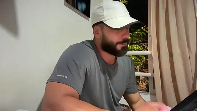 romeolovedark online show from April 4, 2026, 1:37 am