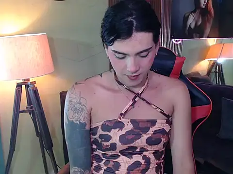 ximena22love online show from September 22, 2025, 8:22 pm