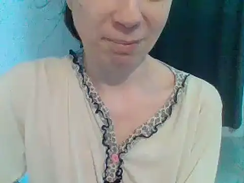 Moi Lina online show from December 25, 2024, 9:11 pm