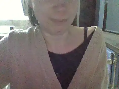 Moi Lina online show from February 17, 2025, 11:53 pm