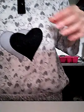 Moi Lina online show from February 7, 2026, 3:38 pm