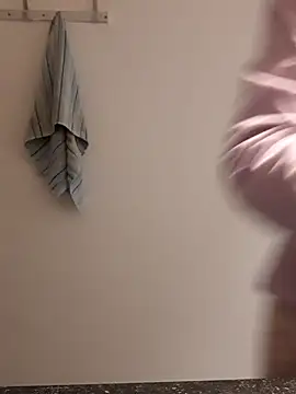 Moi Lina online show from February 21, 2026, 4:19 pm