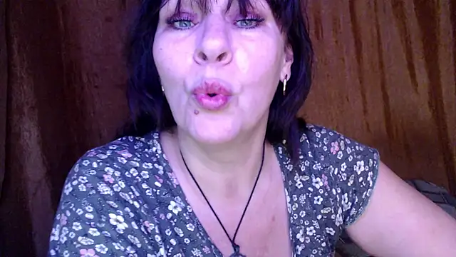 Snapshot of karina_ren_ chatting on February 6, 2025, 12:48 pm karina ren online show from February 6, 2025, 12:48 pm