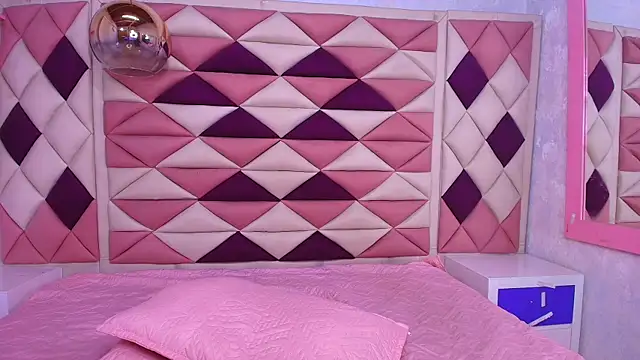 agath 69 online show from November 13, 2025, 12:15 pm