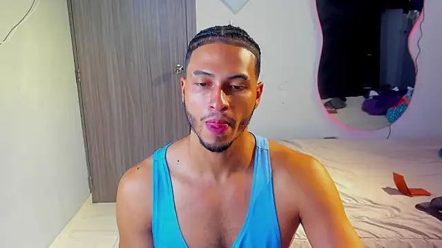 Snapshot of Kris_Khalifa69 chatting on December 4, 2025, 2:15 pm Kris Khalifa69 online show from December 4, 2025, 2:15 pm