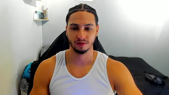 Kris Khalifa69 online show from May 22, 2026, 3:13 am
