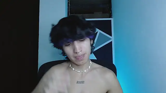 littlextreme online show from February 22, 2026, 2:02 am