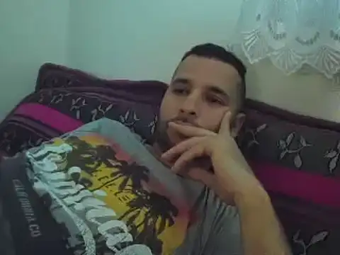 Snapshot of Dani_Lop chatting on January 17, 2025, 3:23 am Dani Lop online show from January 17, 2025, 3:23 am