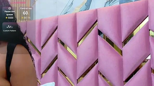 hornyhousekeeper  online show from October 12, 2025, 12:15 pm