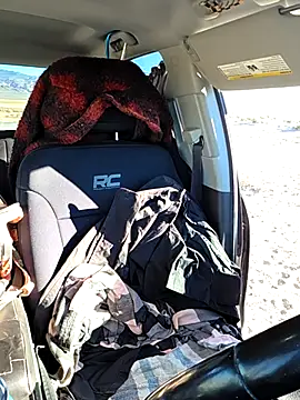 SheIsSomething online show from April 4, 2026, 12:42 am