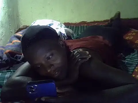 cute-shamza online show from October 7, 2025, 5:26 am