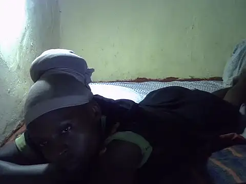 cute-shamza online show from November 18, 2025, 5:34 am