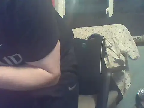 Snapshot of peaches_playz chatting on December 16, 2024, 1:21 am peaches playz online show from December 16, 2024, 1:21 am