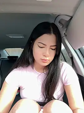 clairewntr online show from January 26, 2025, 3:14 pm