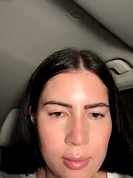 clairewntr online show from October 6, 2025, 8:28 pm