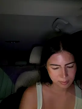 clairewntr online show from October 17, 2025, 8:33 pm