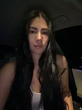 clairewntr online show from March 25, 2026, 10:27 pm