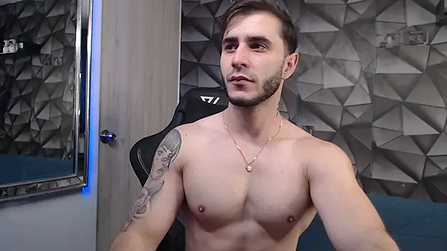 Latino stud4u online show from November 16, 2025, 11:54 pm