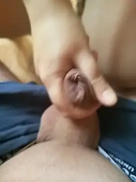 Snapshot of LovlyAnnie chatting on March 21, 2026, 8:19 am LovlyAnnie online show from March 21, 2026, 8:19 am