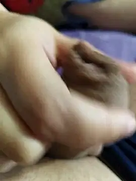 Snapshot of LovlyAnnie chatting on March 27, 2026, 7:36 am LovlyAnnie online show from March 27, 2026, 7:36 am