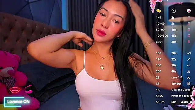 Jasmine Elcock online show from April 2, 2026, 3:31 pm