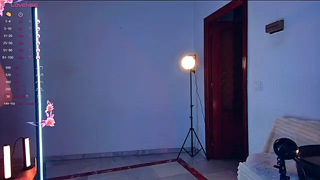 Arielle  03 online show from October 9, 2025, 12:41 am