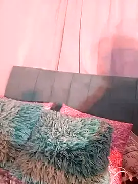 karlablue  online show from December 28, 2024, 11:26 pm