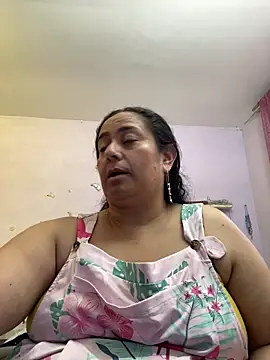 agathaxxx-69 online show from April 4, 2026, 6:27 pm