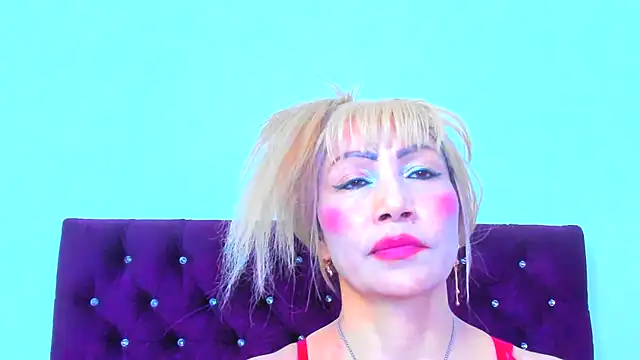 almabeckelt online show from September 12, 2025, 8:31 pm