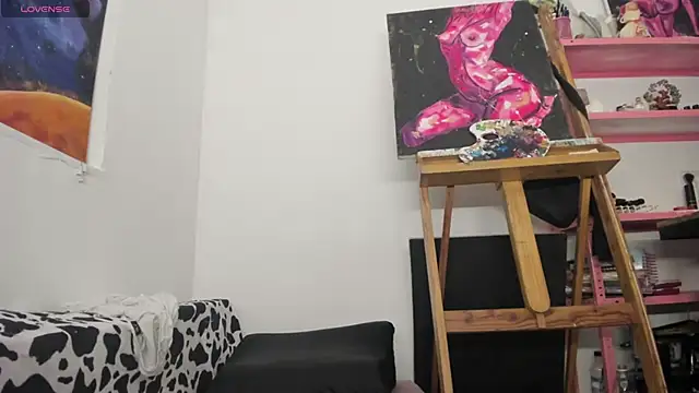 mariecam420 online show from April 7, 2026, 6:03 am