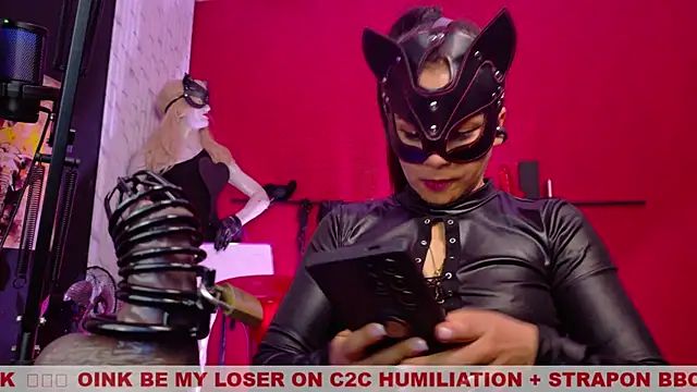 MistressSlut1 online show from February 28, 2026, 11:11 am