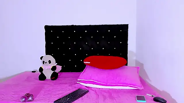 valen colombian69 online show from January 7, 2025, 9:14 pm