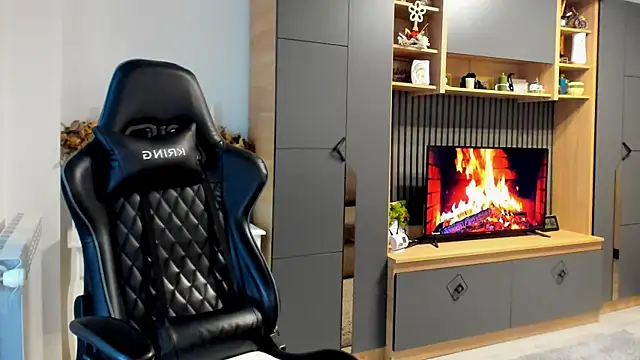 Claire95  online show from October 2, 2025, 4:19 am