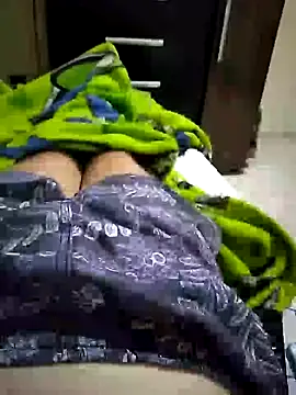 shiiank online show from April 14, 2026, 1:22 am