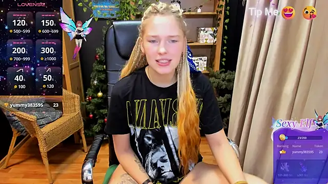  fiona Love online show from January 10, 2025, 5:58 am