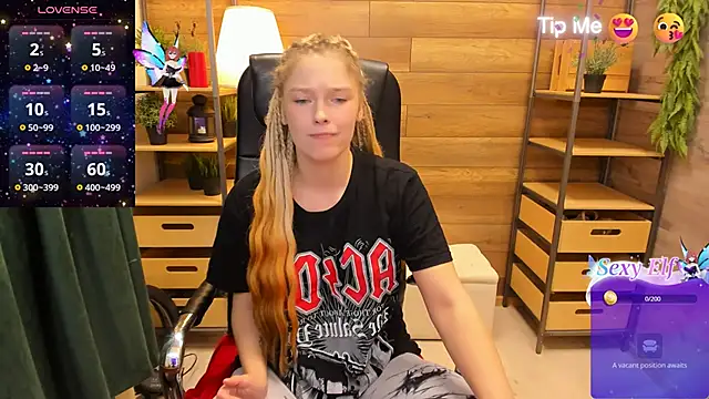  fiona Love online show from January 21, 2025, 7:28 pm